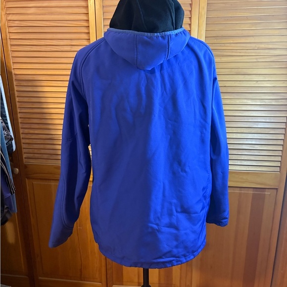 New Balance Performance Jacket in Royal Blue - Picture 3 of 3